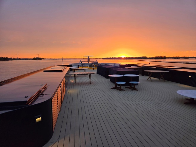 Marine flooring