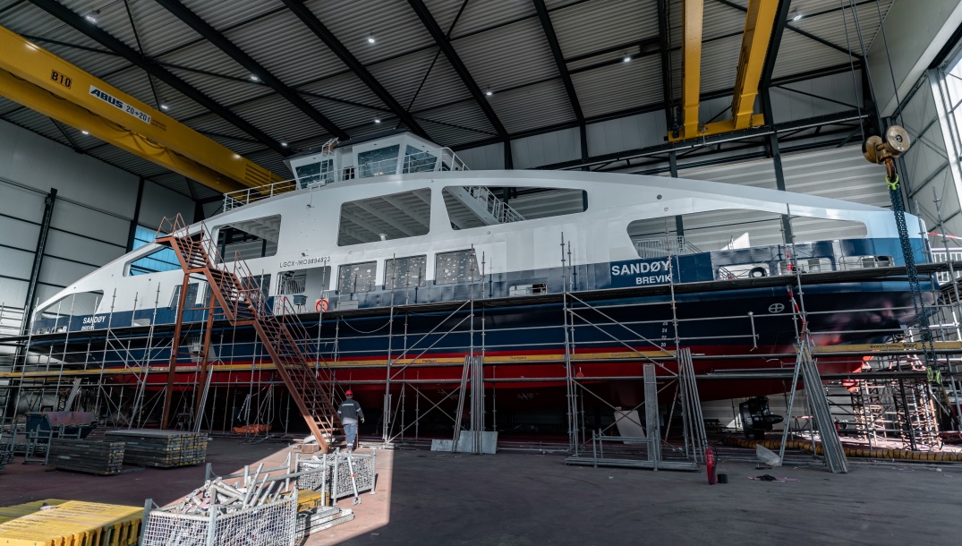 Ferry deck under operational conditions